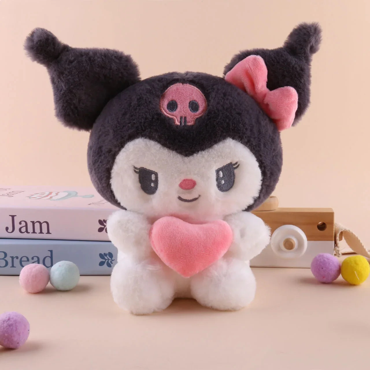 Peluche Hello Kitty Premium con Corazón Rosa (22cm)