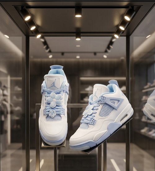 Air Jordan 4 Retro 'University Blue
